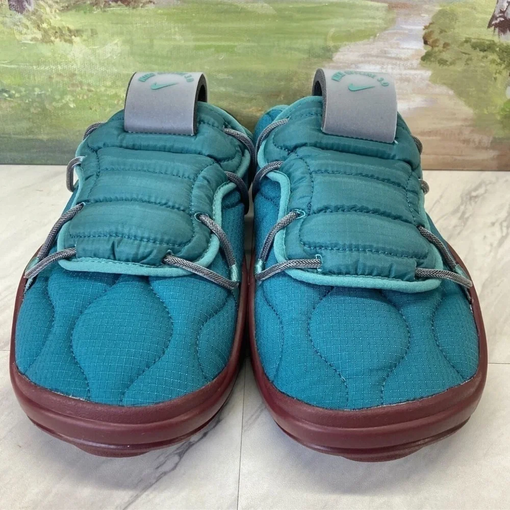 NIKE OFFLINE 3.0 Dark Teal Men’s Size 10.5 LIKE NEW CONDITION 2” Heel Height